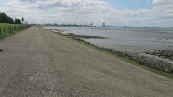 Rapport: met hogere dijken kan Nederland 3 meter zeespiegelstijging aan